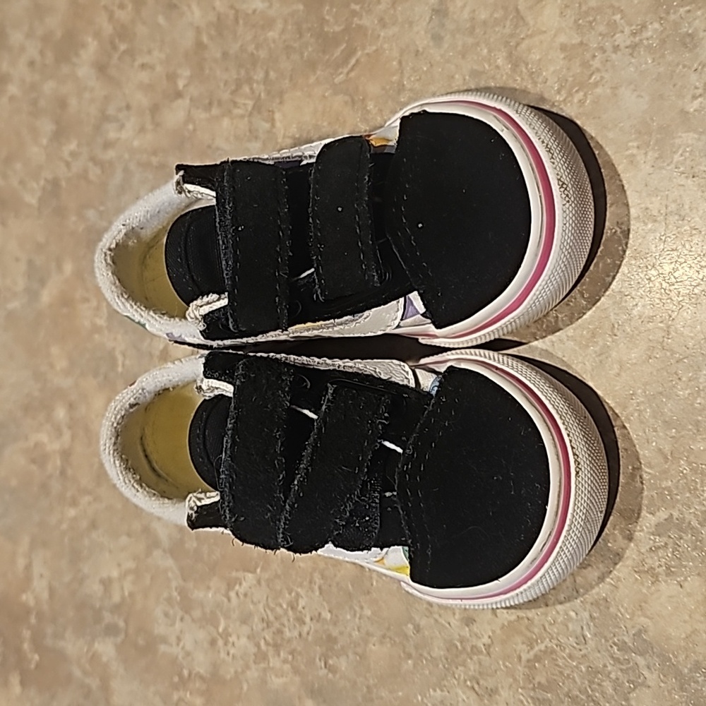 Toddler Van's sneakers, size 4 - Picture 4 of 5